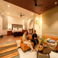 WATER HOLE VILLA( PVT. POOL & 4 SEATER JACUZZI )